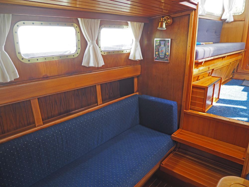 Salon, Innenausstattung